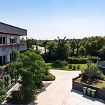 Mendula